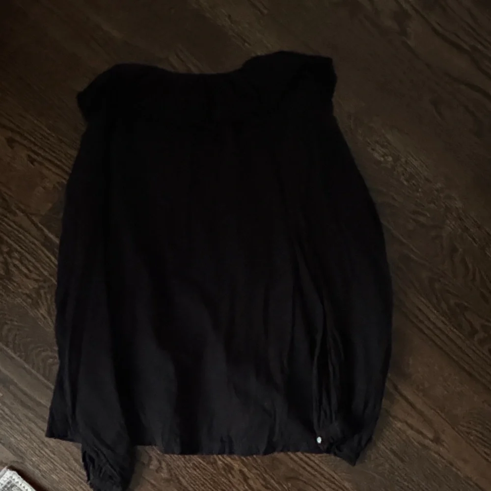 Doen Jana Blouse | Black | XS - Picture 10 of 11